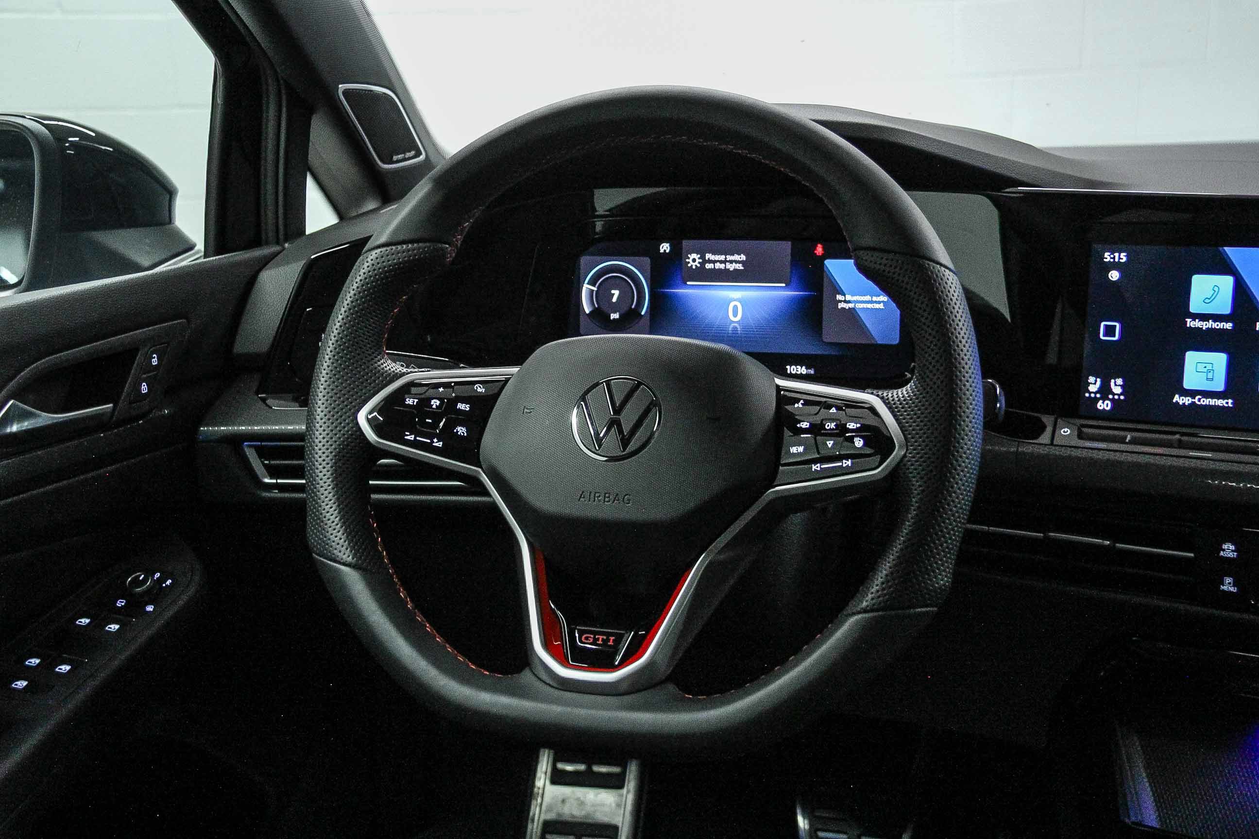 2024 Volkswagen Golf GTI SE photo 15