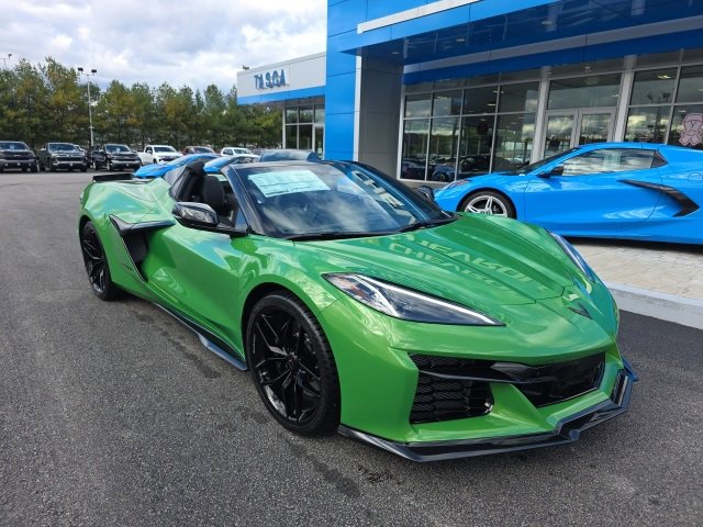 2026 Chevrolet Corvette Z06 3LZ photo 2