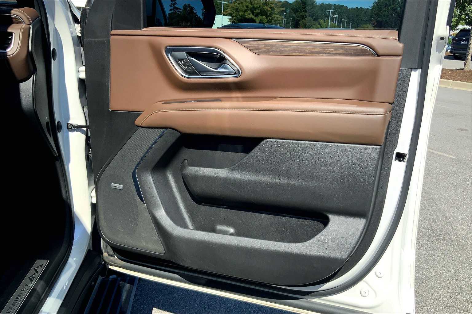 2021 Chevrolet Tahoe High Country photo 24