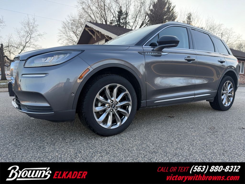 2021 Lincoln Corsair Base's photo