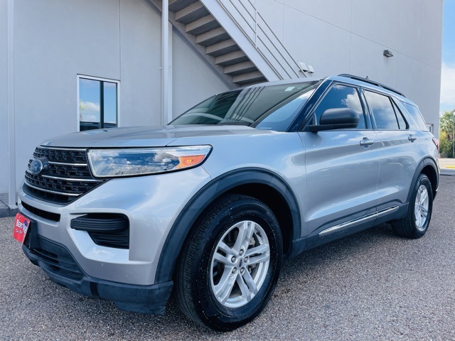 2022 Ford Explorer XLT photo 3