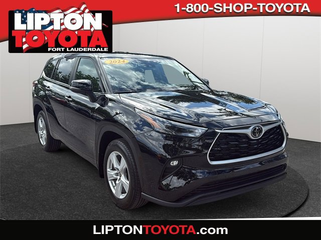 2024 Toyota Highlander LE