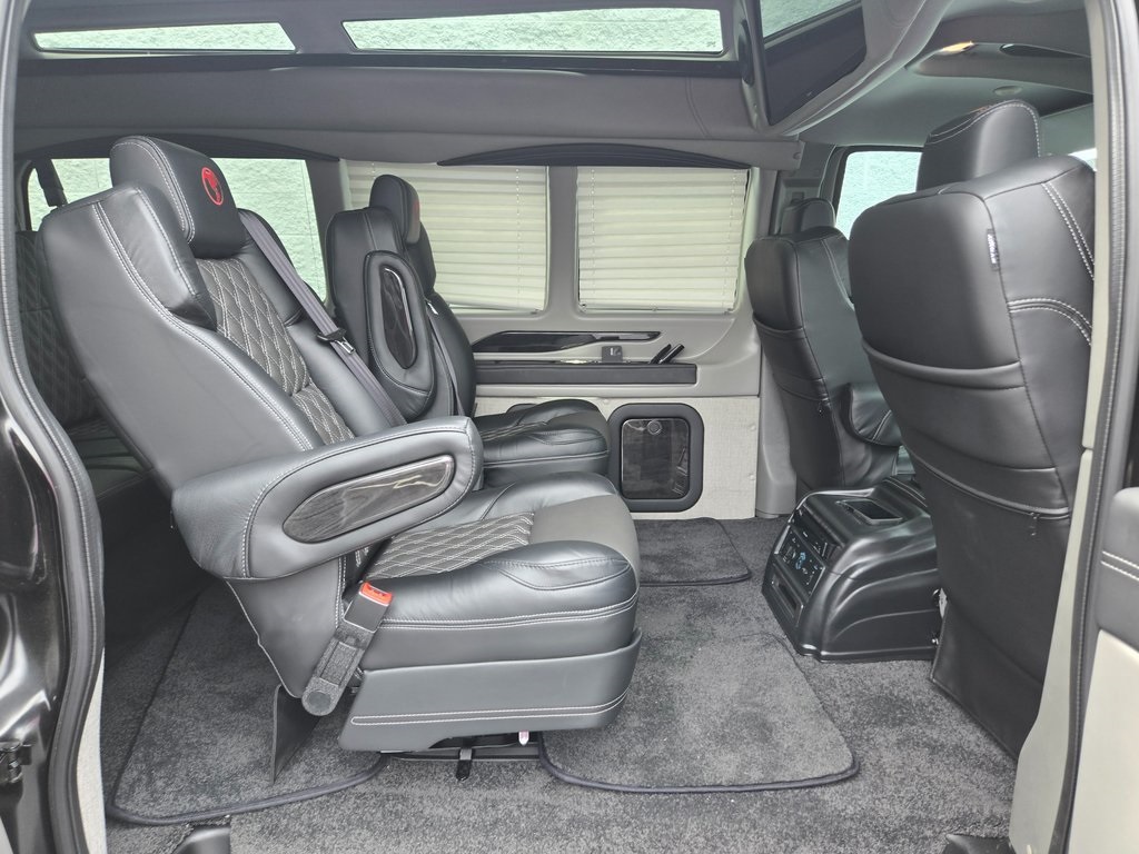2025 Gmc Savana 2500 Cargo photo 23