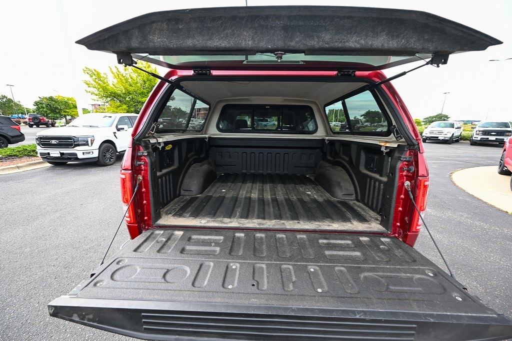 2016 Ford F-150 XLT photo 14
