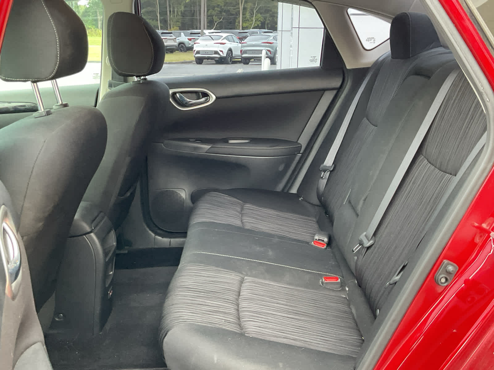 2019 Nissan Sentra SV photo 9