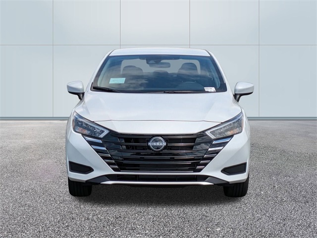 2025 Nissan Versa SV photo 3