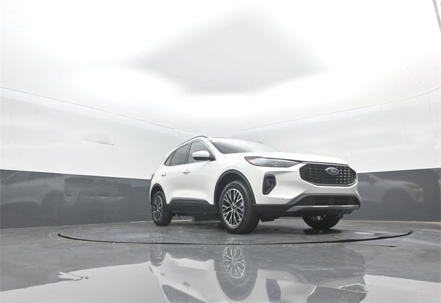 2025 Ford Escape Plug-In Hybrid photo 26