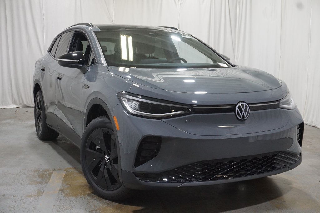 2025 Volkswagen ID.4 Pro S photo 3