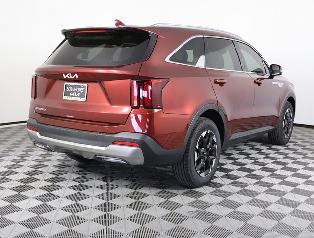 2025 Kia Sorento S photo 4