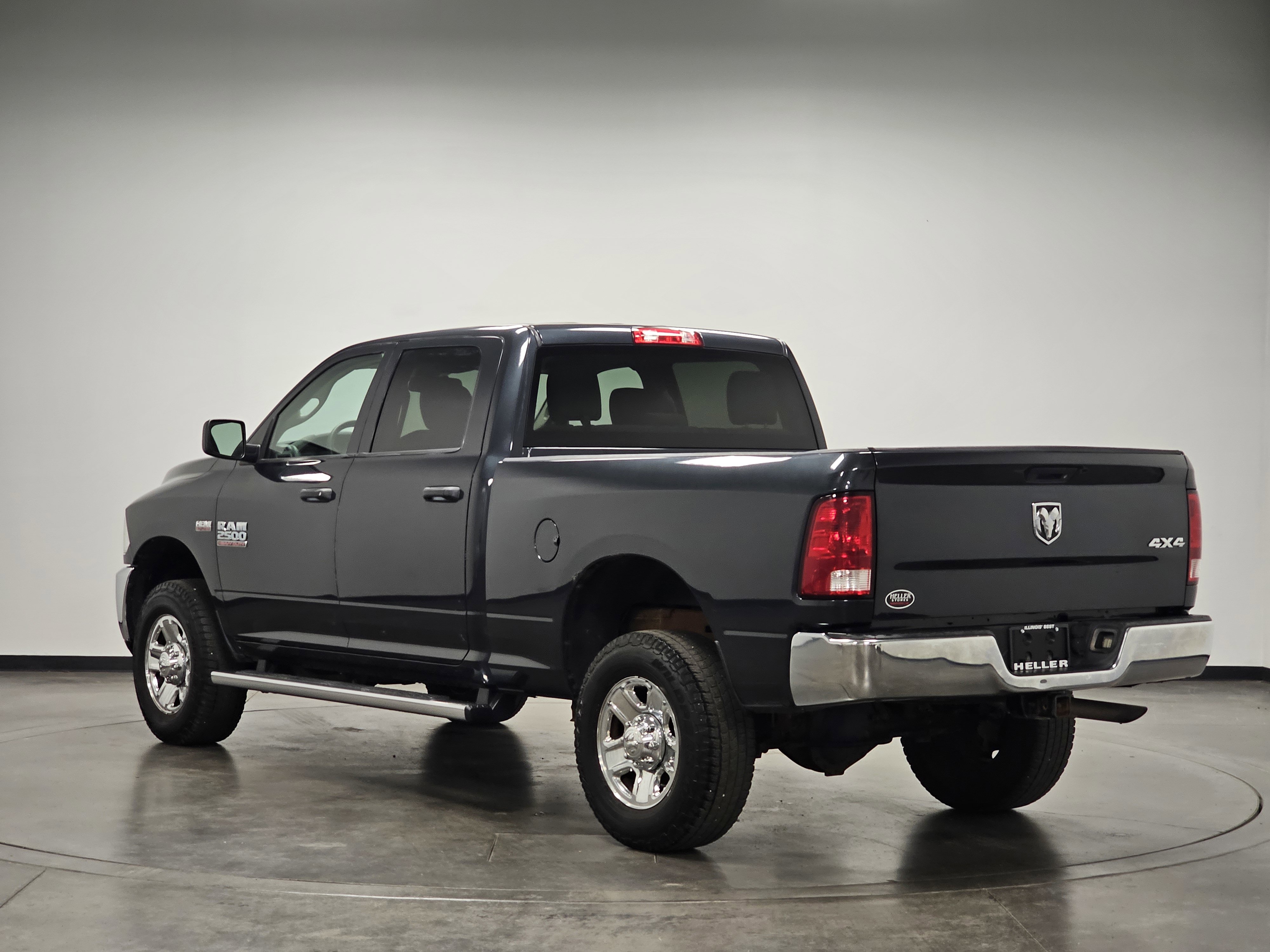2016 Ram 2500 Tradesman photo 3
