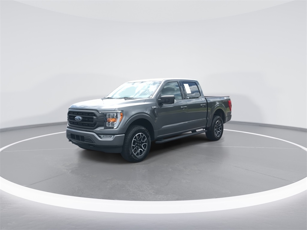 2022 Ford F-150 XLT photo 4