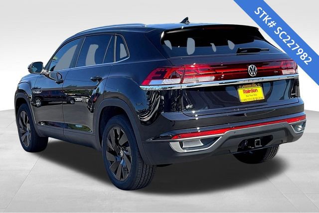 2025 Volkswagen Atlas Cross Sport SE Technology photo 3
