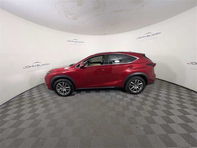 2015 Lexus NX 300h Luxury photo 2