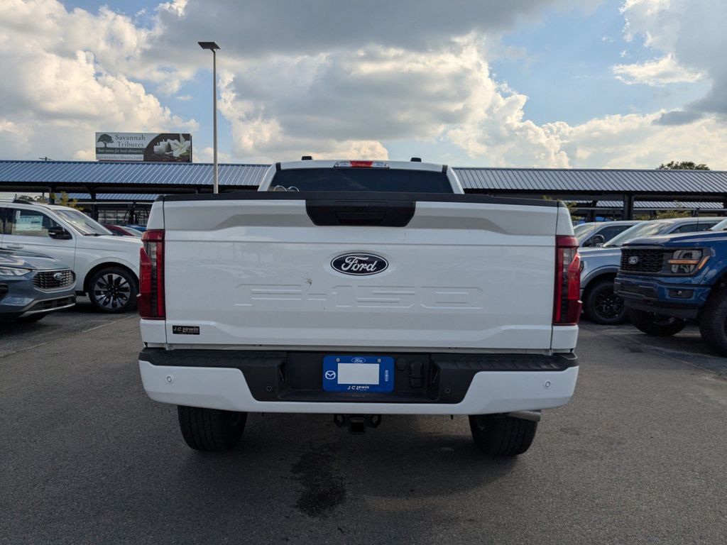 2025 Ford F-150 STX photo 4