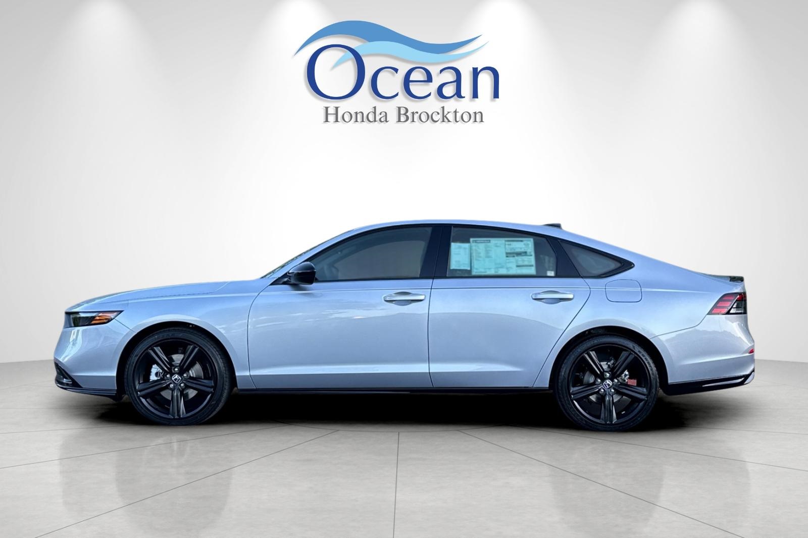 2025 Honda Accord Hybrid Sport-L photo 2