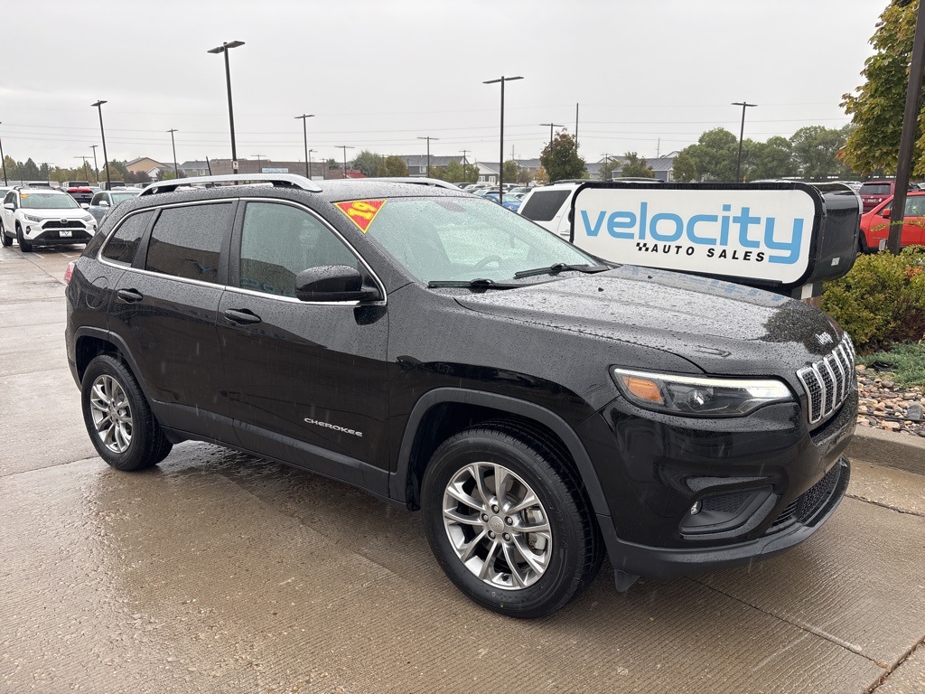 2019 Jeep Cherokee Latitude Plus's photo
