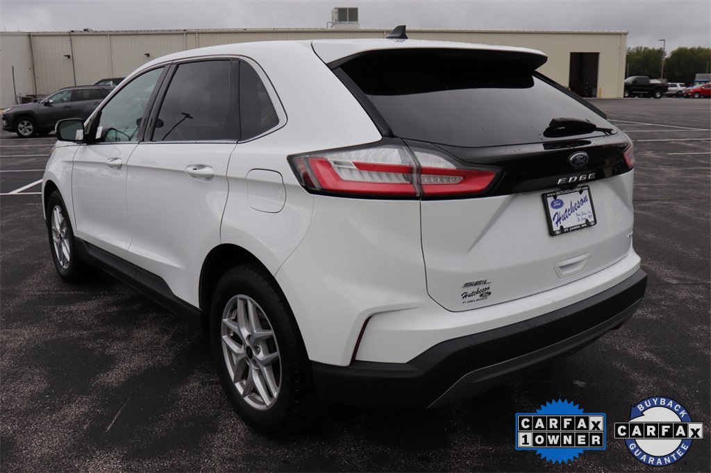 2023 Ford Edge SEL photo 9