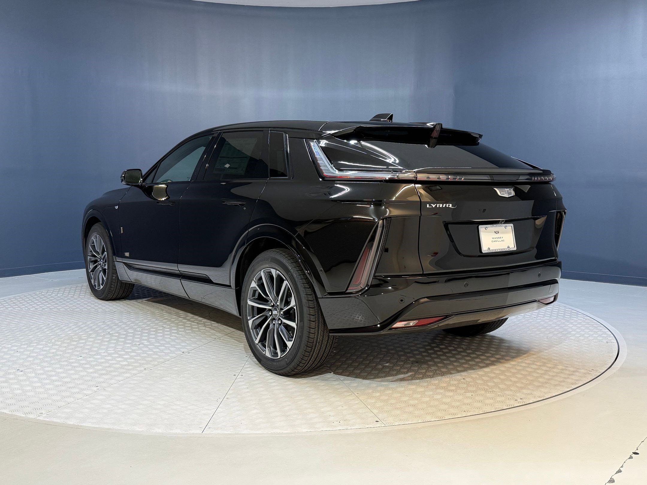 2026 Cadillac Lyriq Sport photo 2