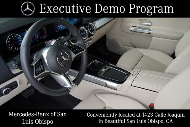 2025 Mercedes Benz GLB 250 4MATIC photo 2