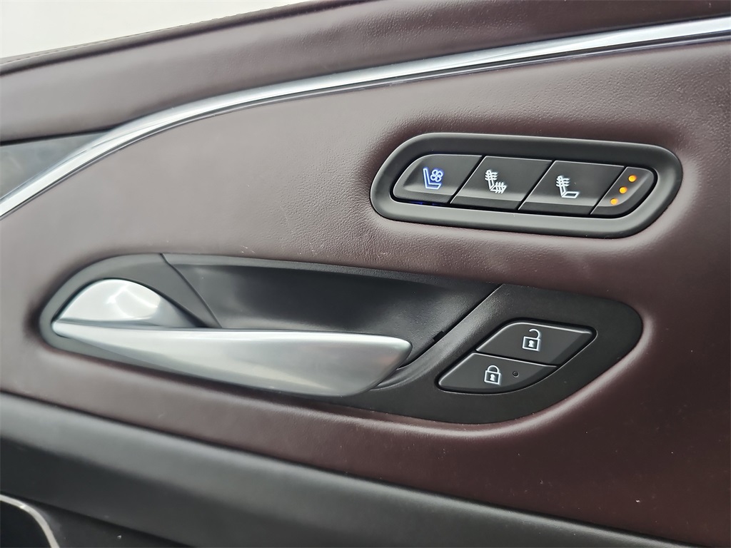 2024 Cadillac Escalade Sport Platinum photo 38