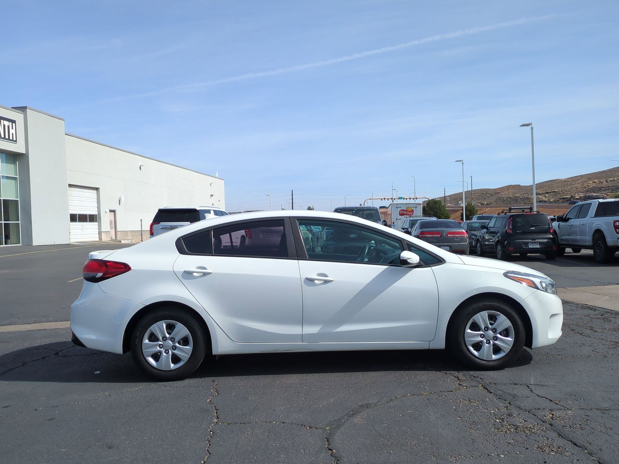 Used 2018 Kia FORTE LX with VIN 3KPFK4A78JE202200 for sale in St. George, UT