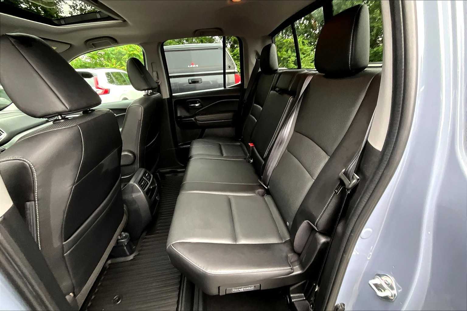 2022 Honda Ridgeline RTL-E photo 18