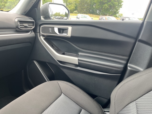 2022 Ford Explorer XLT photo 29
