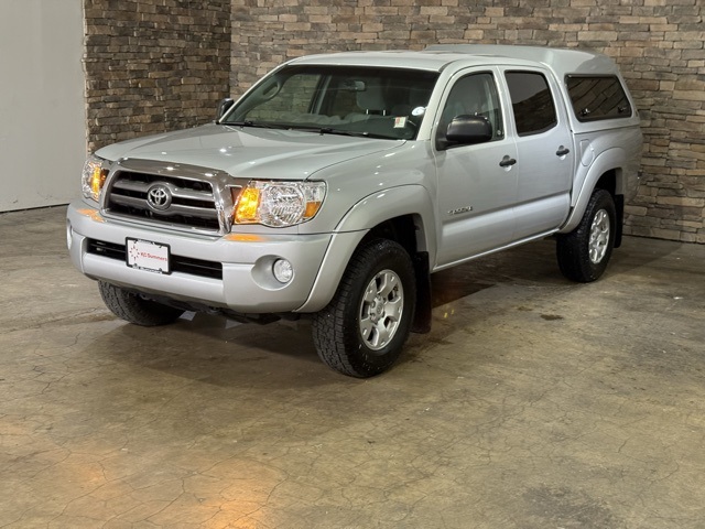 2010 Toyota Tacoma PreRunner photo 2