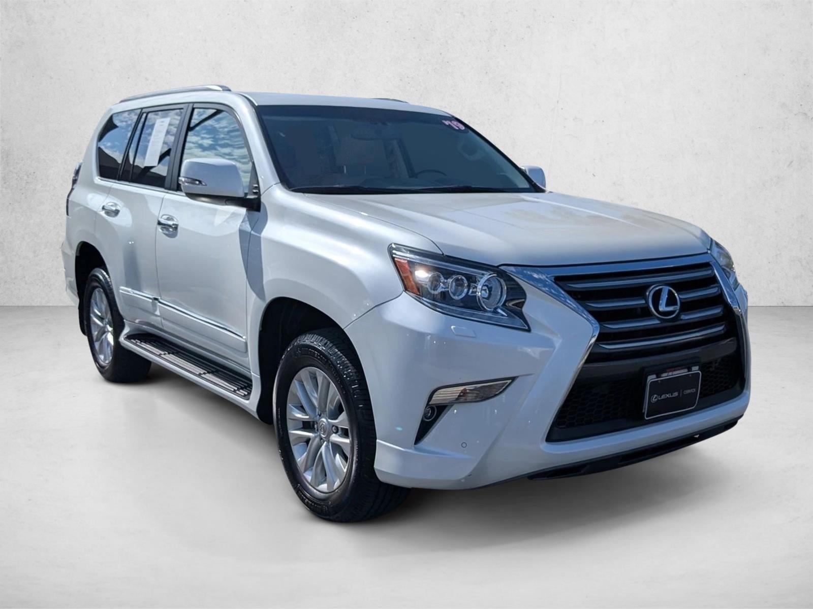 2019 Lexus GX 460 photo 3