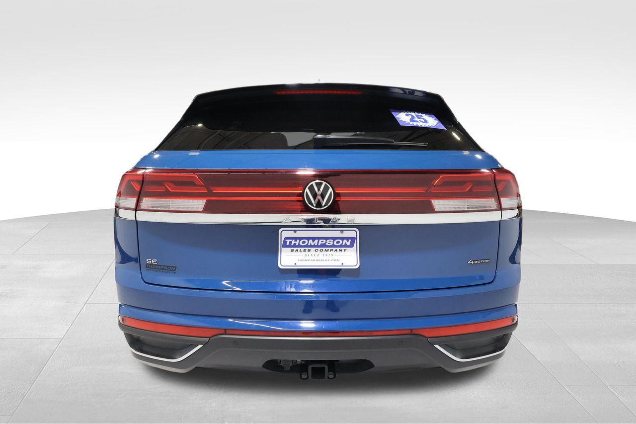 2025 Volkswagen Atlas Cross Sport SE Technology photo 2