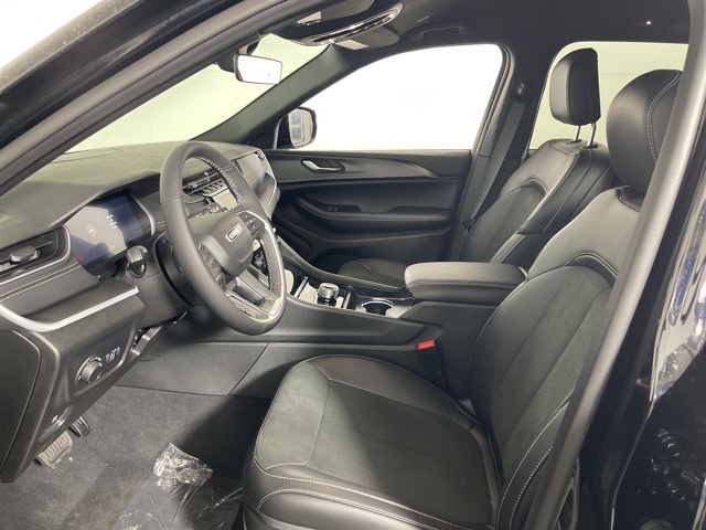 2025 Jeep Grand Cherokee Altitude X photo 12