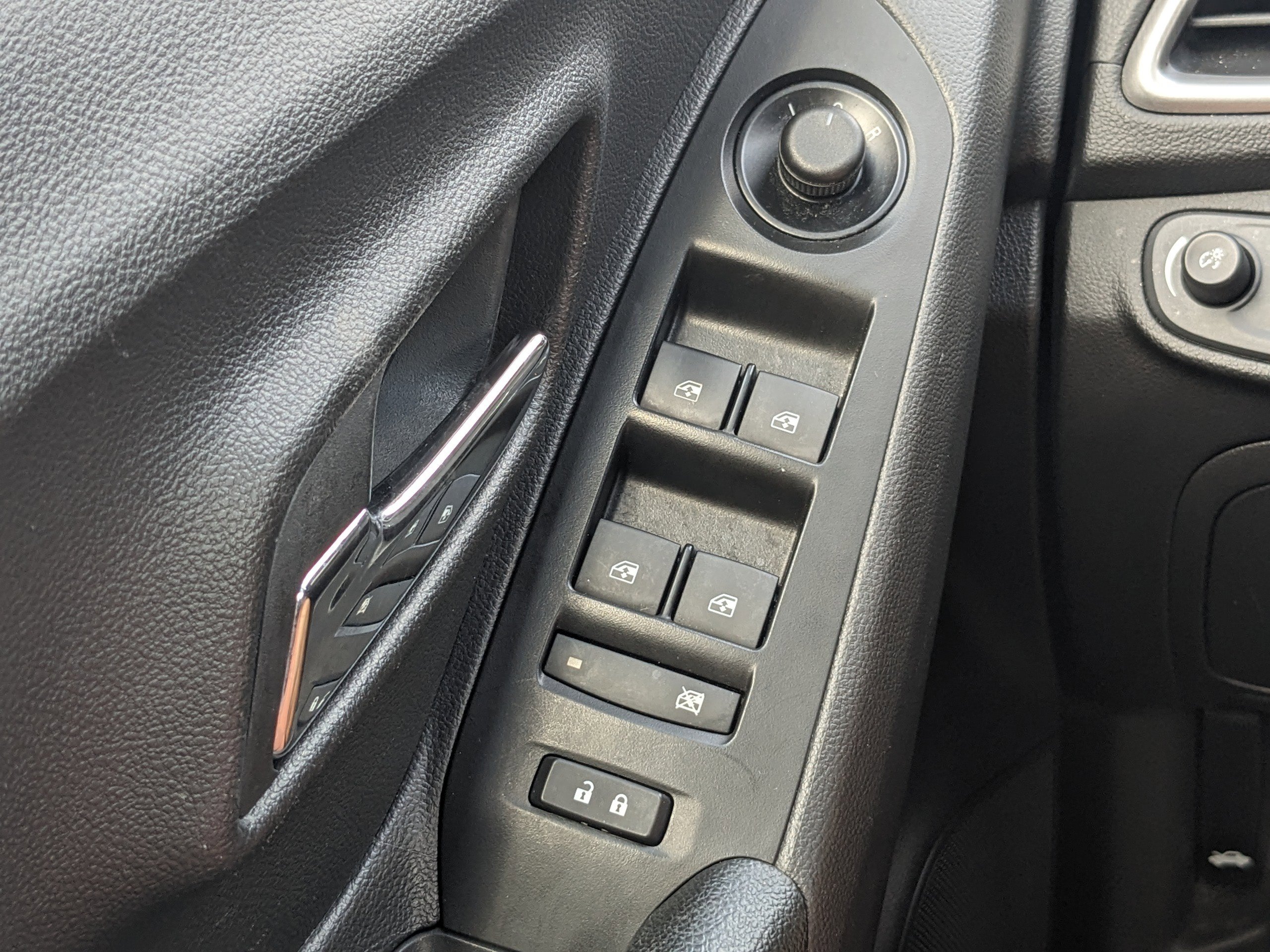 2022 Chevrolet Trax LS photo 15