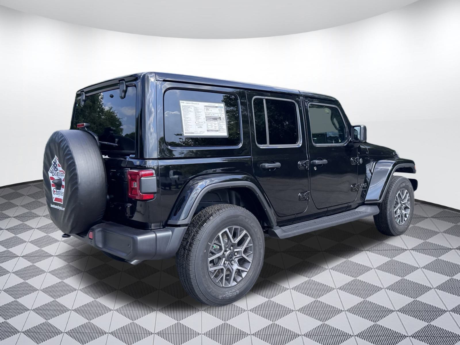 2025 Jeep Wrangler Sahara photo 3