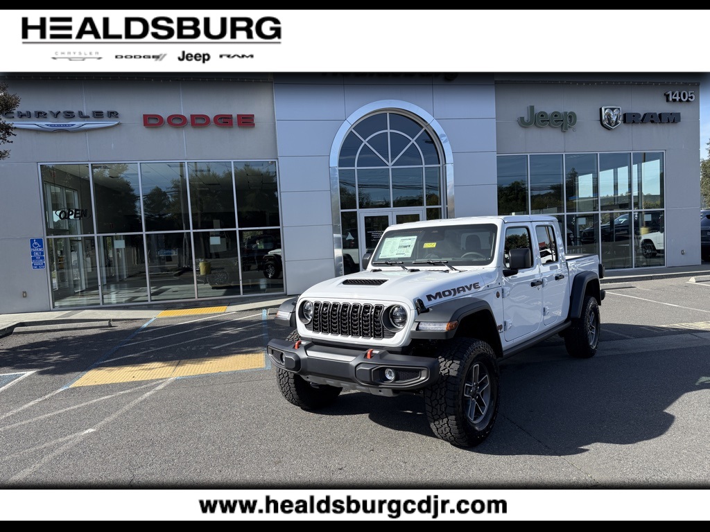 2026 Jeep Gladiator Mojave's photo