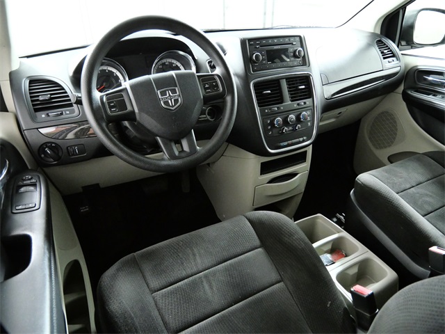2012 Dodge Grand Caravan SE photo 4