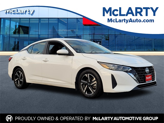 2024 Nissan Sentra SV's photo