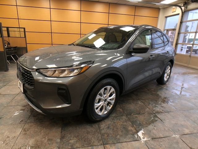 2026 Ford Escape Active photo 4