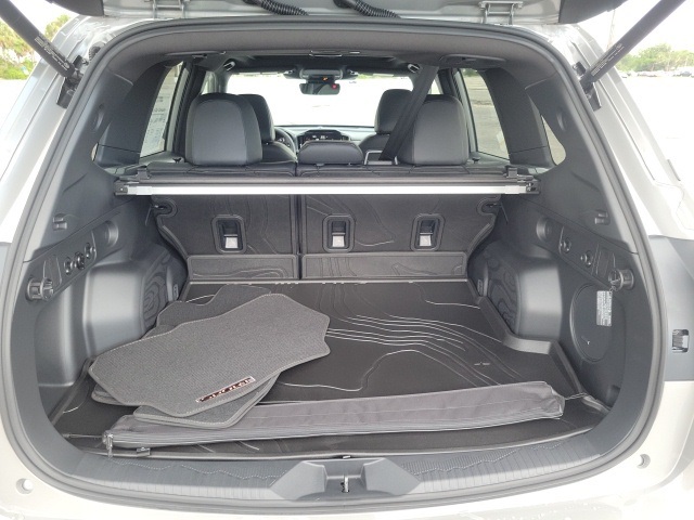 2025 Subaru Forester Sport photo 7