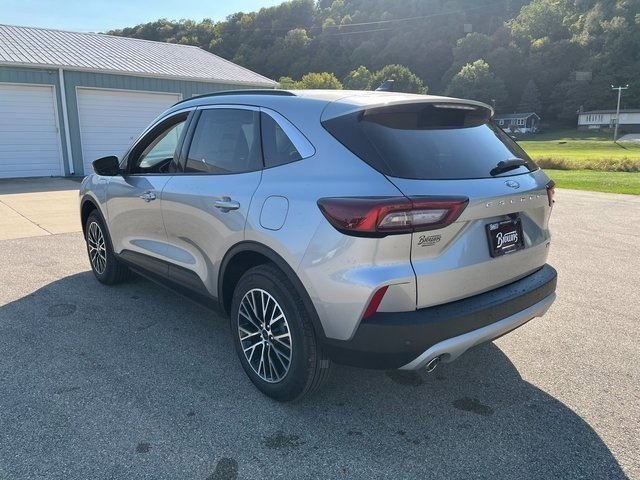 2024 Ford Escape Plug-In Hybrid Base photo 3