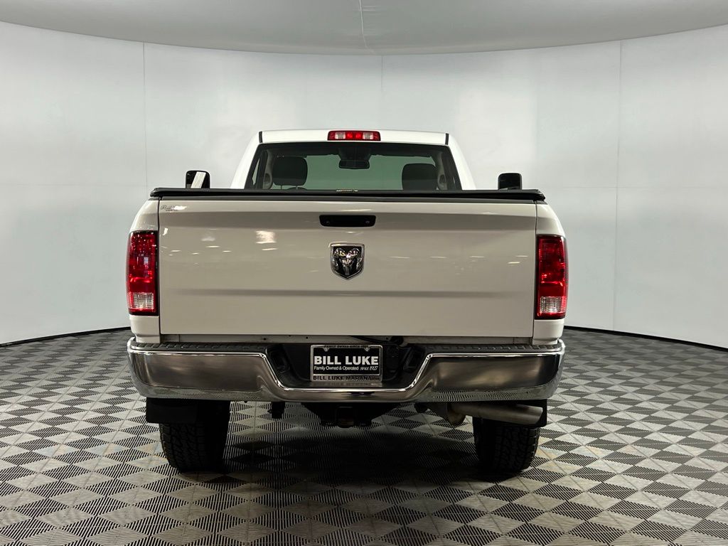 2016 Ram 3500 Tradesman photo 4