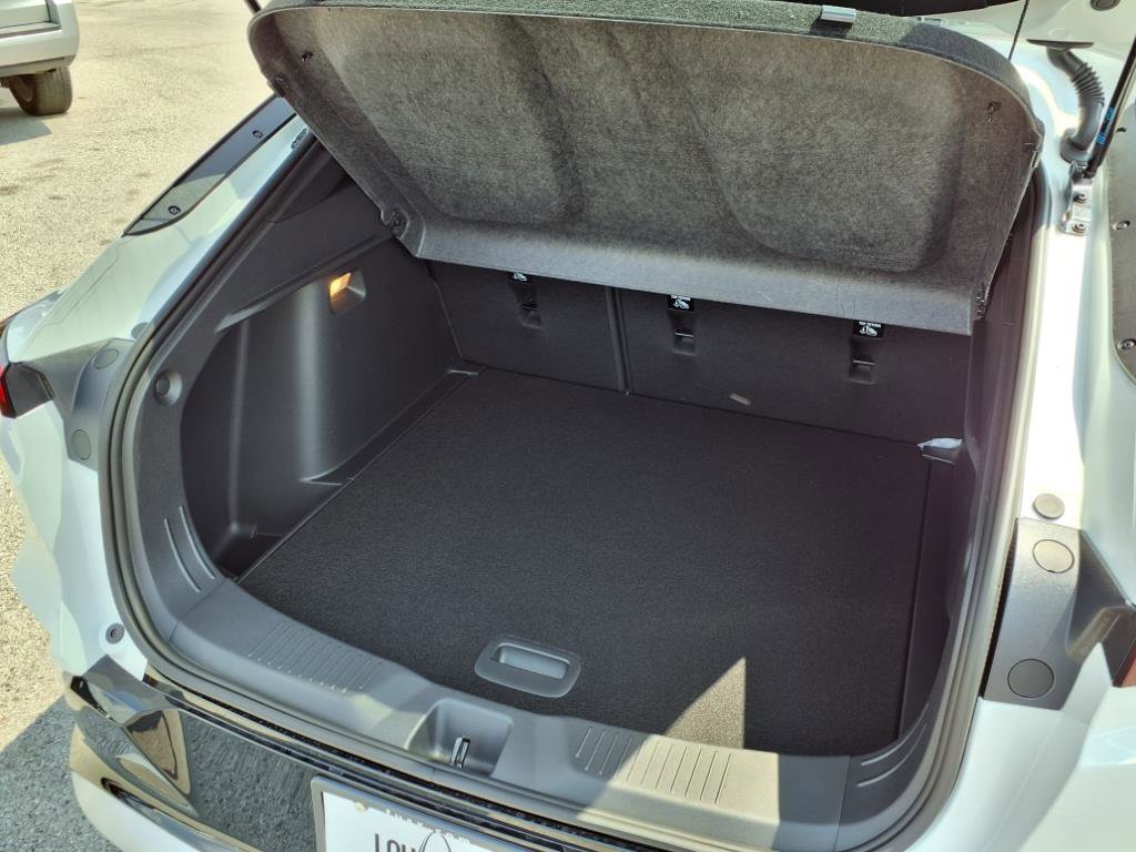 2025 Buick Envista ST photo 18