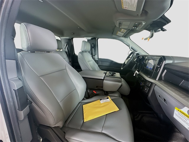 2025 Ford F-250 XL photo 27