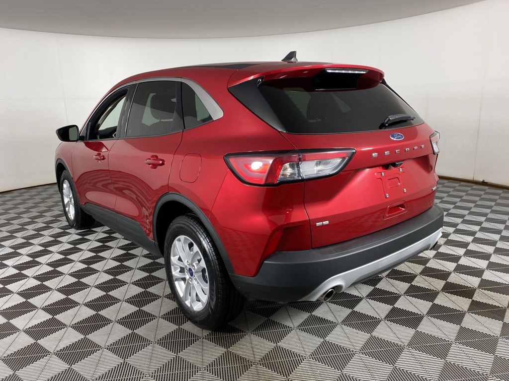 2020 Ford Escape SE photo 9