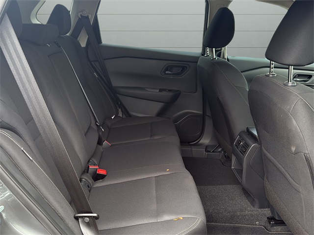2026 Nissan Rogue S photo 11