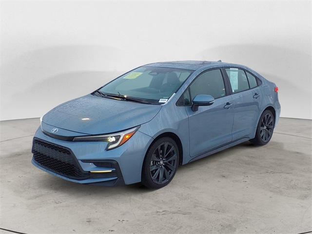 2023 Toyota Corolla XSE's photo