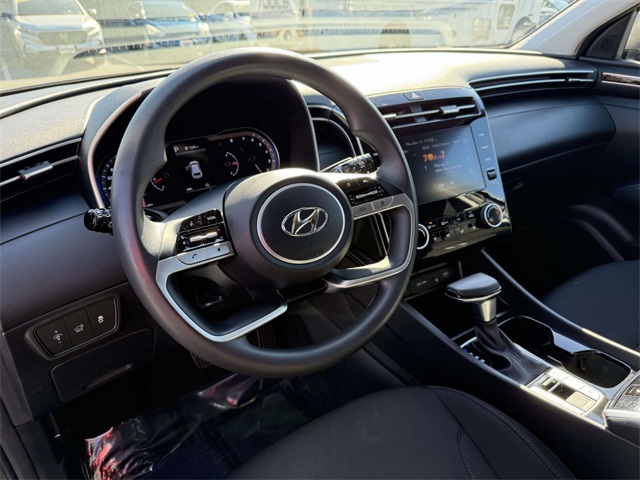 2023 Hyundai Tucson SEL photo 2