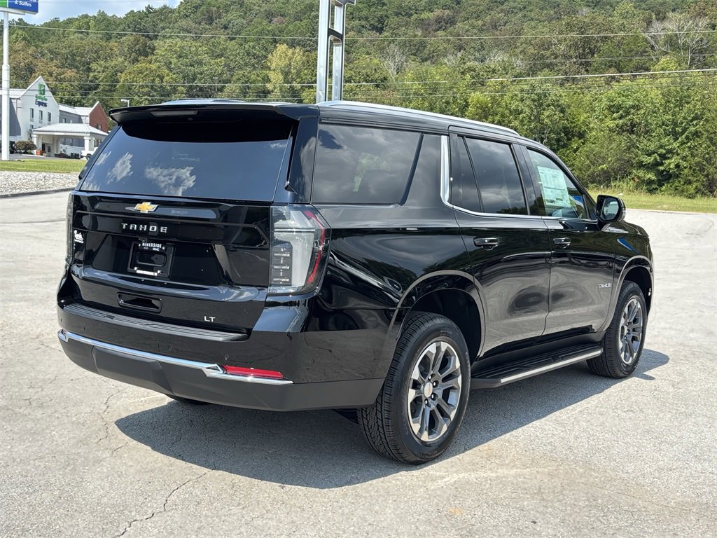2025 Chevrolet Tahoe LT photo 7