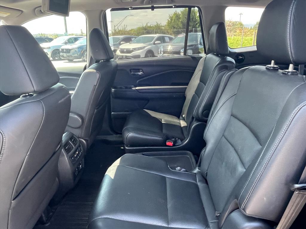 2022 Honda Pilot Elite photo 19