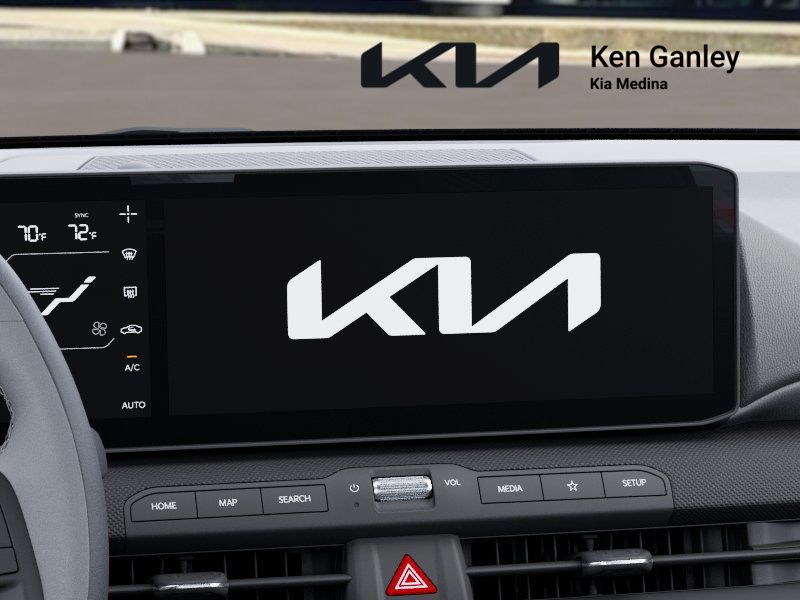 2025 Kia K4 EX photo 18