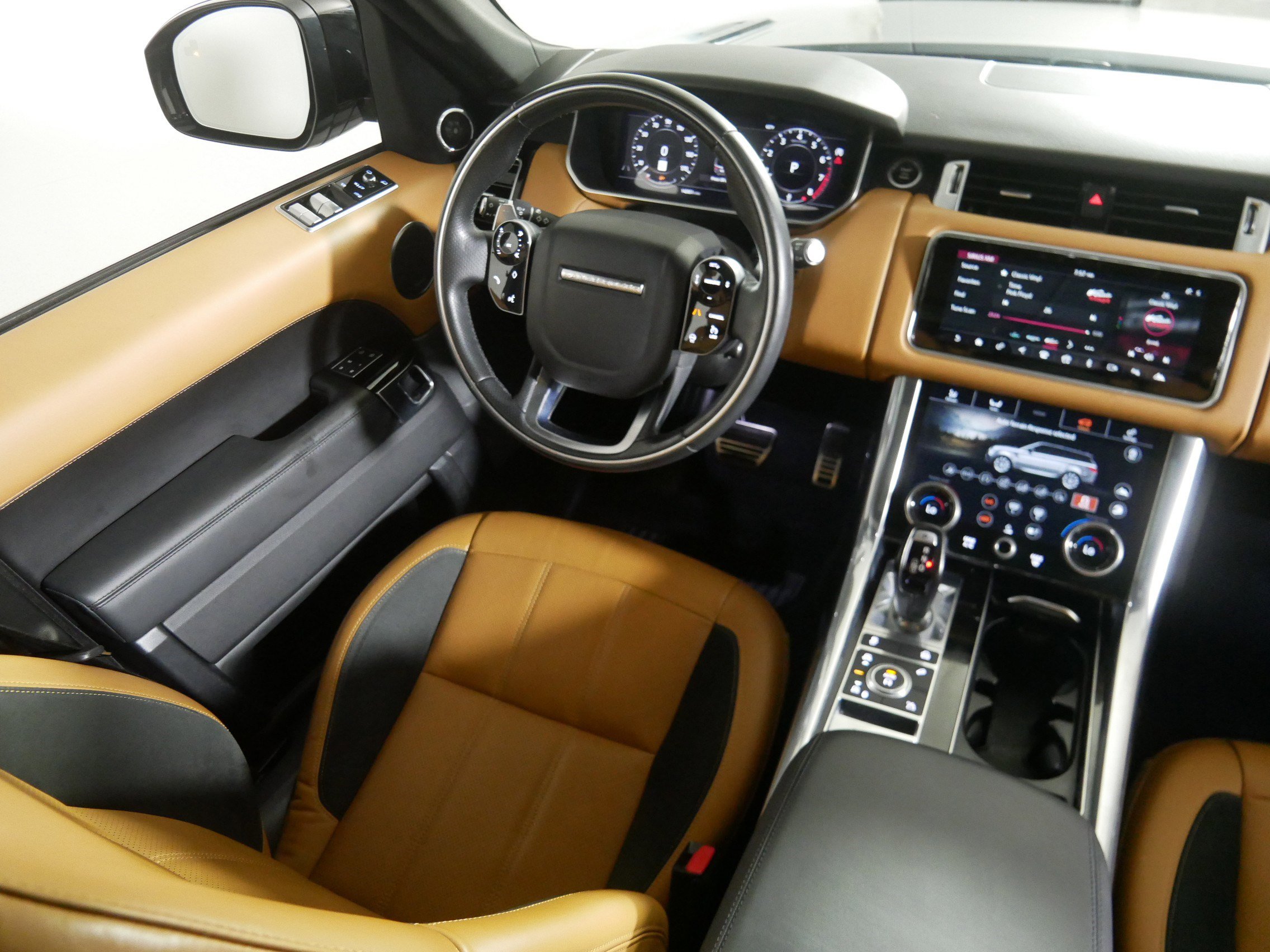 2021 Land Rover Range Rover Sport HSE Dynamic photo 9